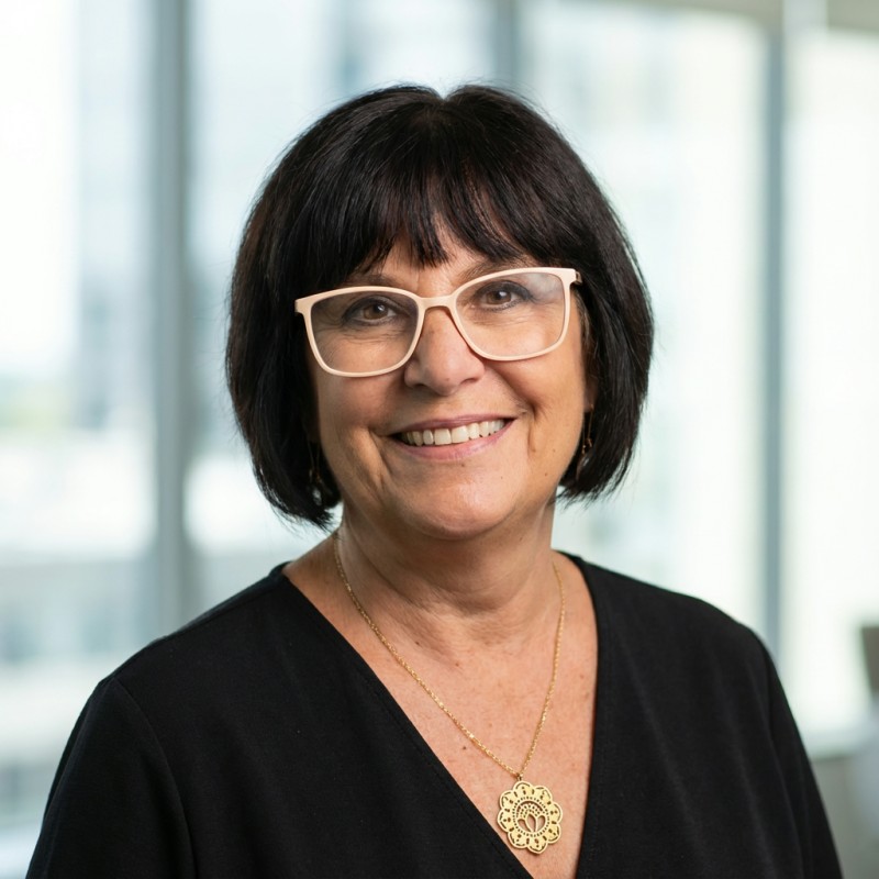 valerie passeport